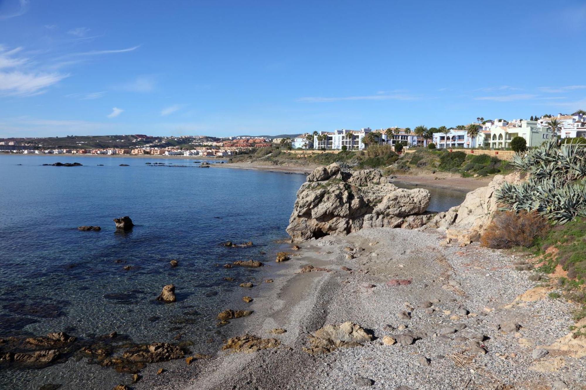 2233-Lovely 2 Bedrooms On The Beach, Pool And Port Manilva Exterior foto